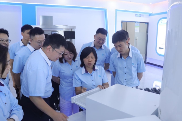 jq-medical-strengthens-global-sales-capabilities-at-2026-mid-year-strategy-conference-03.jpg